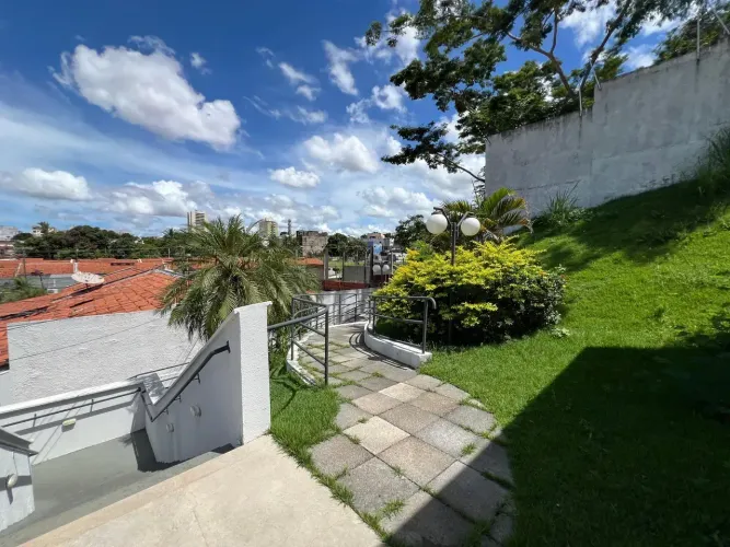 Casa em condominio. Villa Lobos