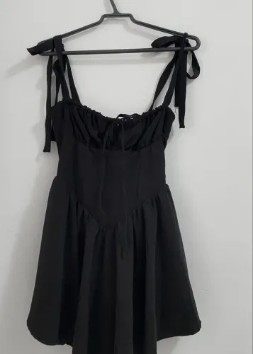 Vestido preto rodado NOVO 