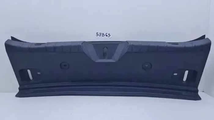 Acabamento Do Porta Malas Bmw 235m 2014
