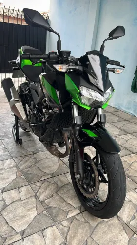 Kawazaki Z400 2022