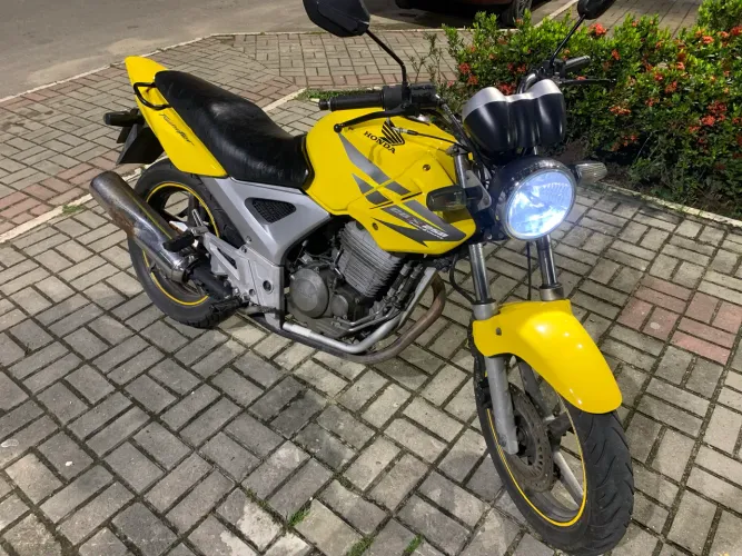 Moto Honda Twister 250 ano 2007