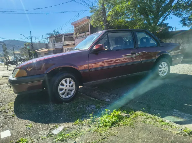 Chevrolet Monza GLS/ Hi-tech 2.0 EFI 2P E 4P 1994