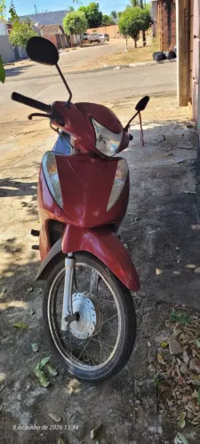 Vende-se BIZ 125 ES