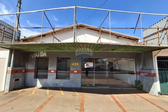 Loja Comercial no Centro de Orlândia à Venda