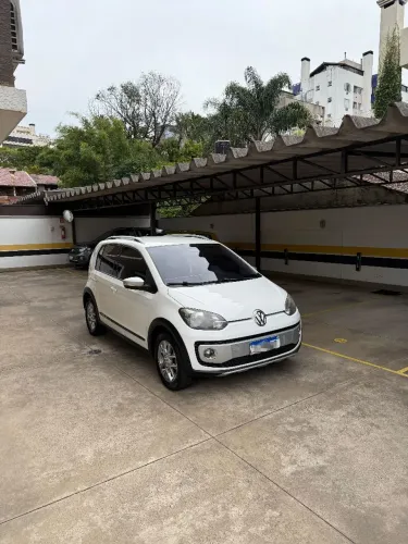 Volkswagen Up! Cross 1.0 T. Flex 12V 5P 2016