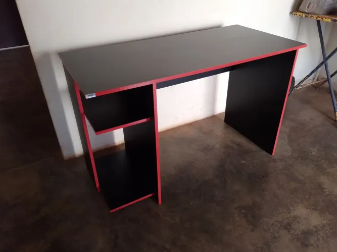 Mesa Gamer / Escritório Qmovi - Modelo 3875
