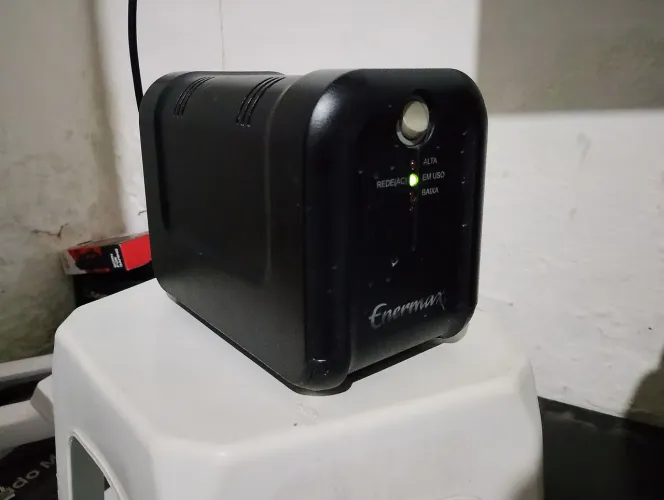 Estabilizador 500w