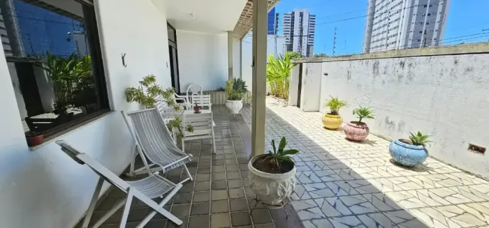 Casa no Adrianópolis com 3 quartos, á venda!!! Aceito Proposta