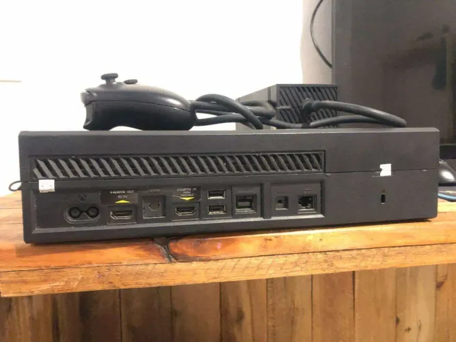 Xbox one fat 1T 