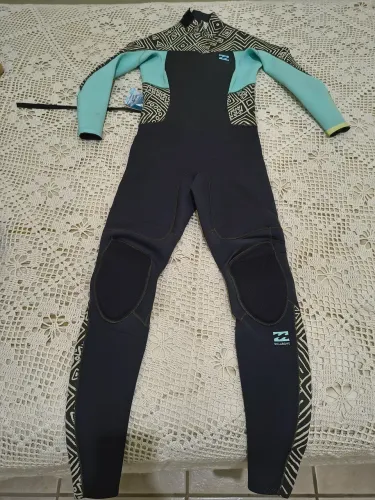 Long John Rip Curl sem uso tamanho S(P) feminino