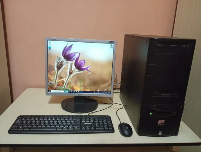 PC Completo com SSD + Monitor LG 17 - Funcionando