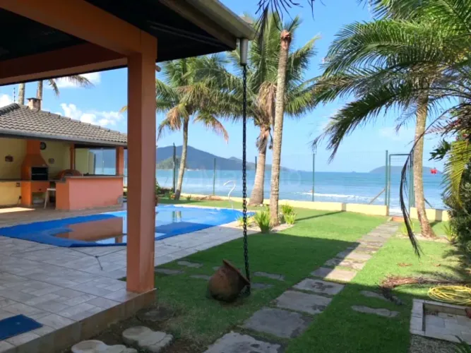 Casa para venda em Praia Do Sape de 271.00m² com 6 Quartos, 5 Suites e 3 Garagens