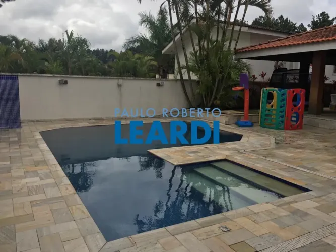 CASA EM CONDOMÍNIO - ALPHAVILLE - SP