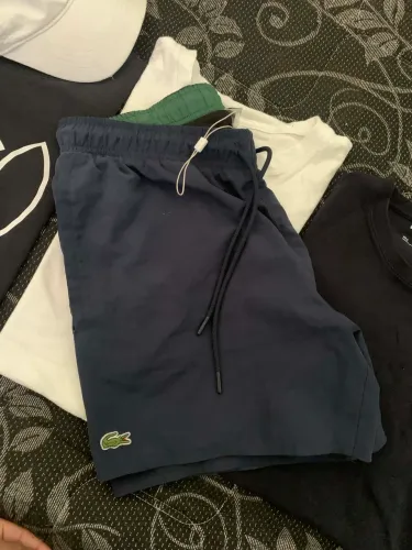 Bermuda Lacoste 