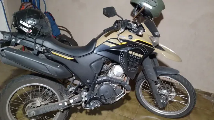 Yamaha XTZ 250Lander ano 2023
