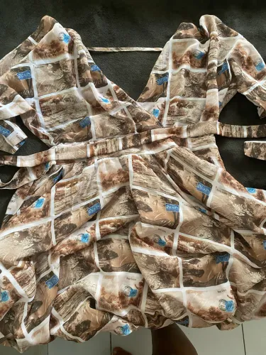 Roupa preço único 30