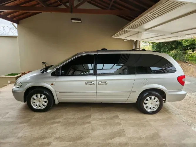 TRANSPORTE EXECUTIVO PREMIUM COM CONFORTO E EXCLUSIVIDADE