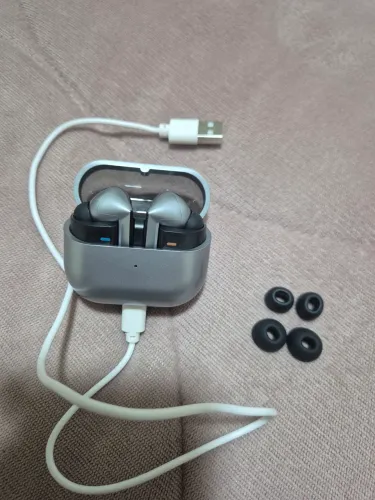 Fones de ouvido inspirados no Buds 3 Pro
