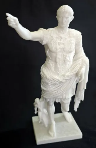 Réplica da famosa escultura romana Augusto de Prima Porta, 24 cm