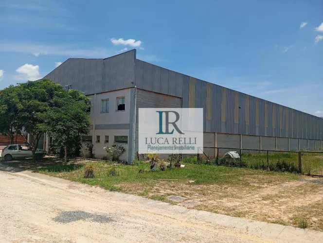 Galpão para Locação com 1440 m² | Olho D'água em Mairinque/SP.