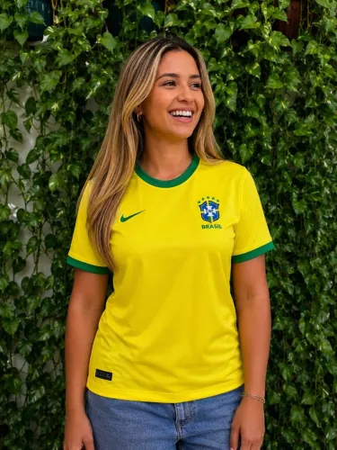 Camisa feminina do Brasil baby look