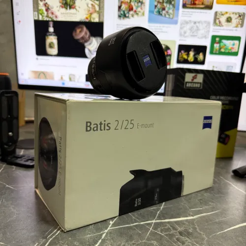 KIT COMPLETO SONY ZV-E10 + ZEISS BATIS + WEEBILL-S + ACESSÓRIOS