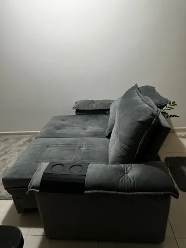 Sofá Retrátil 1,80m 2 Lugares Veludo Grafite Seminovo - Modelo Nivu