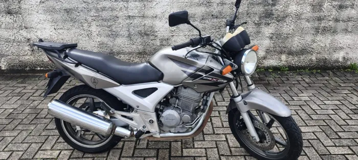 HONDA/CBX 250 TWISTER