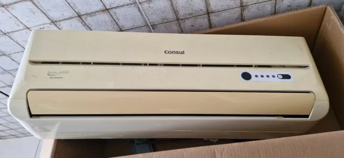 Ar condicionado 12000, consul
