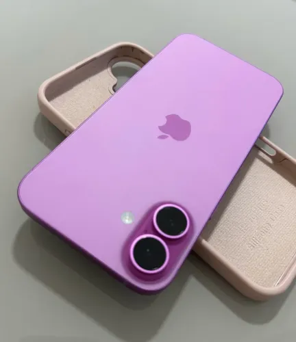 iPhone 16 Plus Rosa