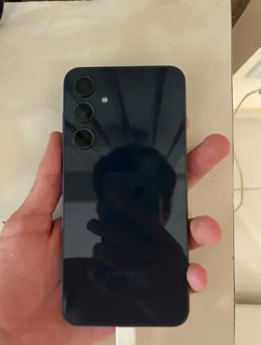Celular barato Samsung A35