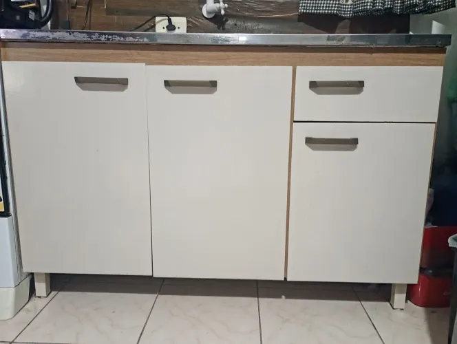 Balcão com pia compacta