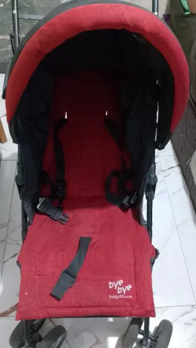 Vende se carrinho de bebe