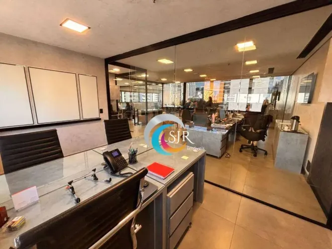 Conjunto para alugar, 181 m² por R$ 57.067,00/mês - Itaim Bibi - São Paulo/SP