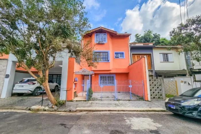 Casa para venda em Vila Elvira com 4 quartos, sendo 2 suítes, 160m²
