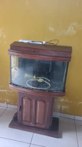 vendo AQUÁRIO com móvel 100% MADEIRA