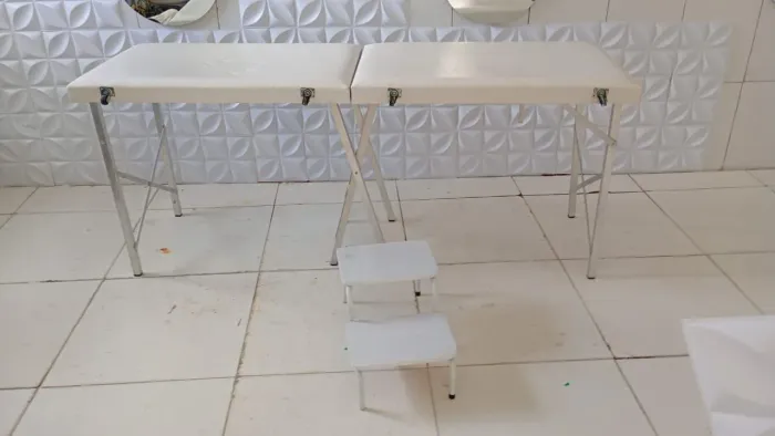 Vendo maca mala com escadinha