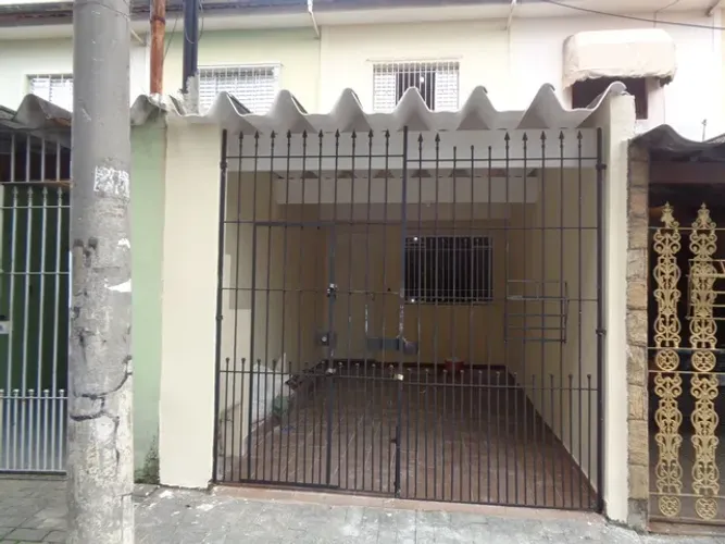 Sobrado para alugar no bairro Parque Residencial D'Abril - São Paulo/SP, Zona Leste