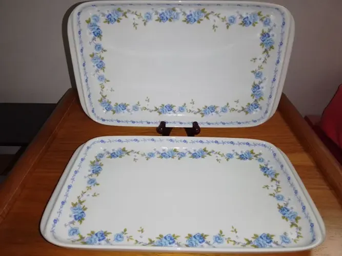 TRAVESSAS PORCELANA POLOVI GERMER ANOS 60
