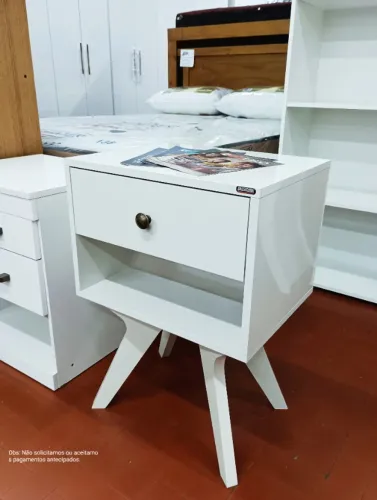 Mesa de cabeceira TW47 100%MDF.