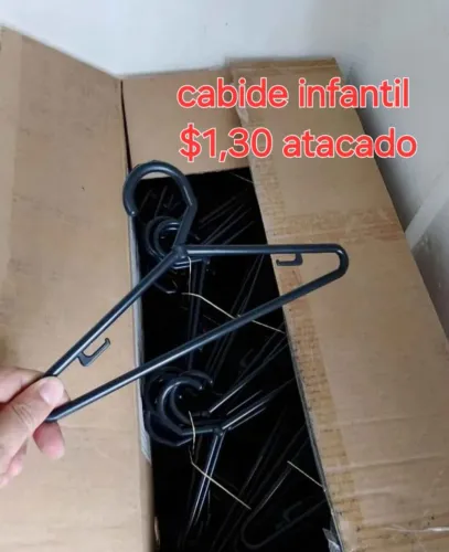 Cabides infantis atacado $1,30 acima de 100 unidades 
