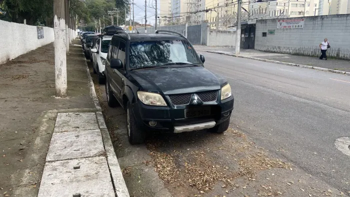 Pajero Tr4 2.0 4x4 flex 2010 venda peças câmbio automático motor parachoque vidros porta