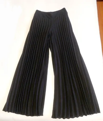 Calça Pantalona Plissada Alfaiataria, Preto, Tam P, Usada 40 Preto Plissada (Usado)