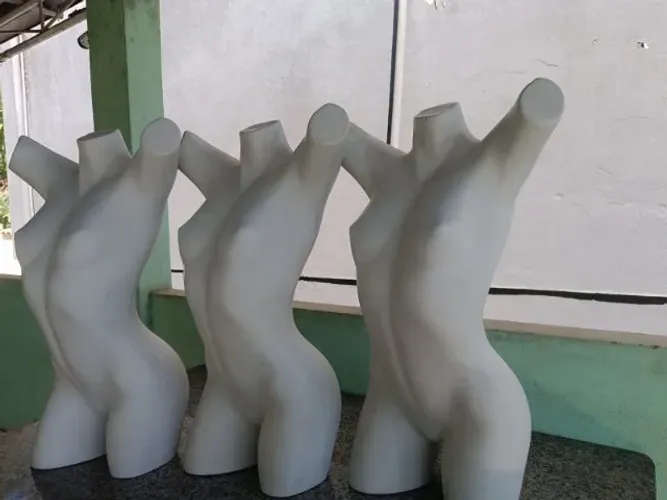 manequins diversos, pouquíssimos usados, comprados novos e em perfeito estado, ac cartão
