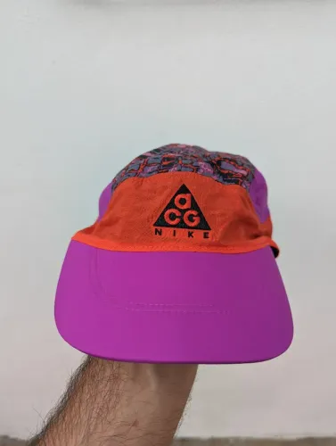 boné nike acg tailwind roxo