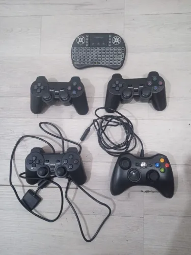 Joysticks Diversos e mini teclado