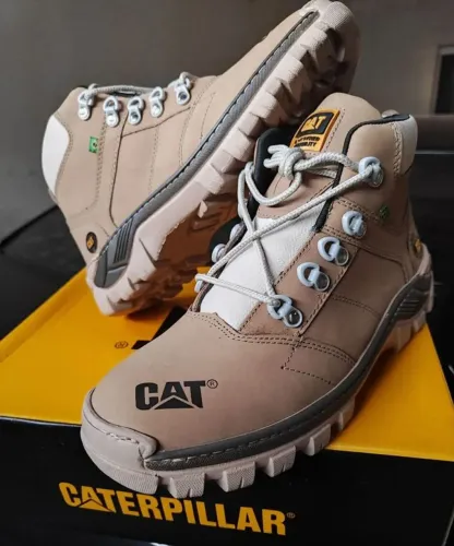 Bota cat