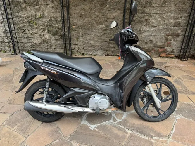 Honda Biz 2020 apenas 23mil km