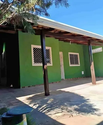 VENDO ESSA CASA NO COROADO, PRÓXIMO AO VITÓRIA - A PRONTA ENTREGA