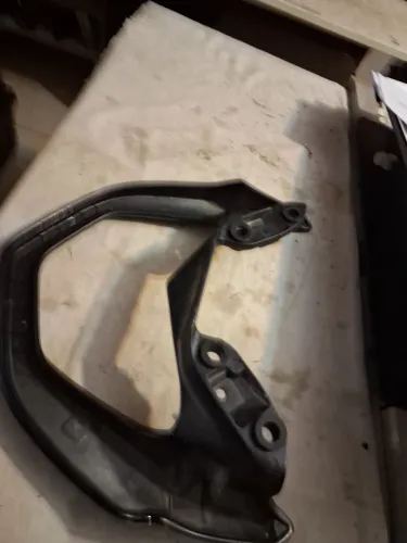 Suporte de bagageiro moto 